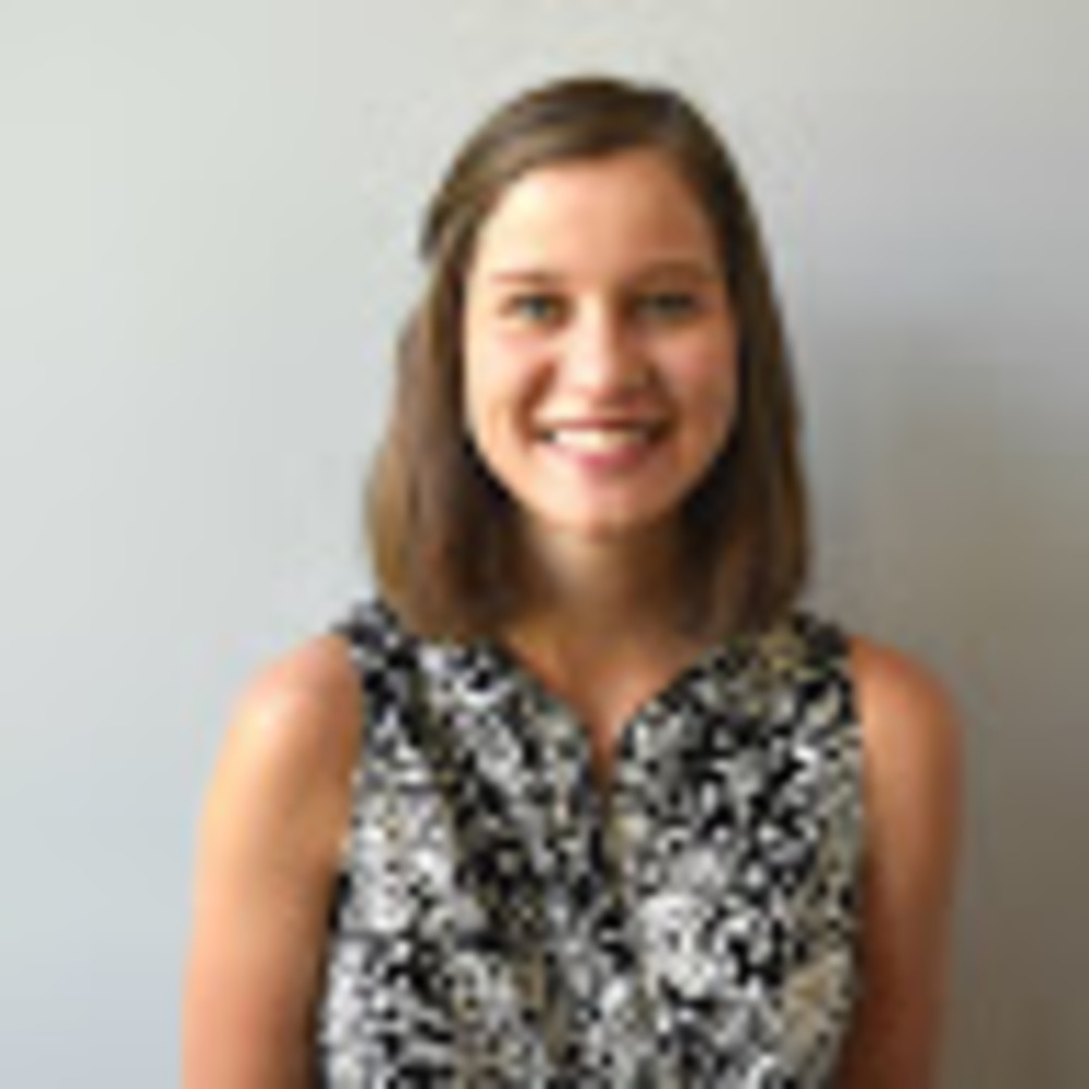 Meet your Posher, Larisa